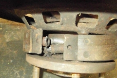187 parking brake hardware in very poor shape