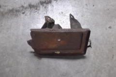 542 battery tray is rotten and needs replaced
