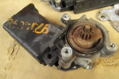 193 RH power window motor was original