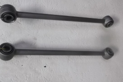 767 strut rods painted silver with flat clear