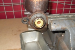 129 master cylinder in poor condition