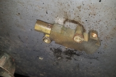 163 leaking distribution block removed
