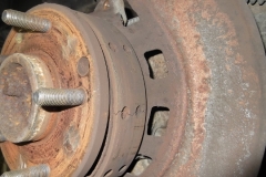 129 left rear parking brake cracked shoe, broken springs