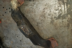 178 trans bracket and hanger for exhaust