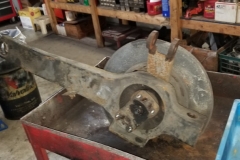 206 LH trailing arm removed