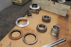 585 setting up RH wheel bearings