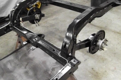 624 trailing arms installed