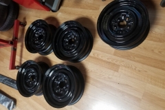 300 wheels finished