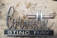 390 rear emblem removed