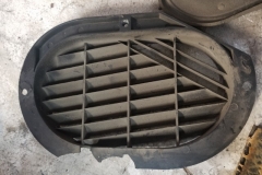 488 broken fresh air door grill