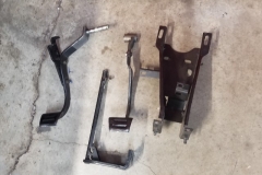 499 brake pedal assembly and park brake handle disassembled